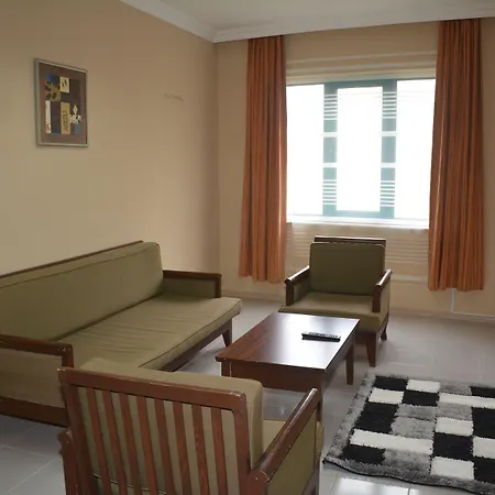 Daire House *