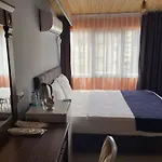 House Αττάλεια