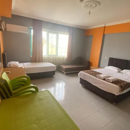 Apartament House *