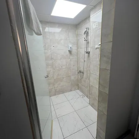 Apartament House